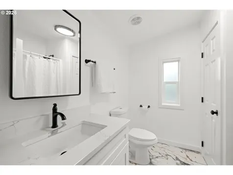 8420 SE Oak Acres Court Clackamas OR 97015