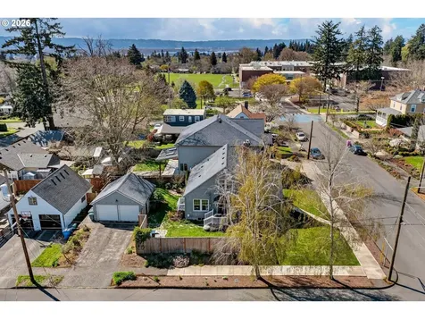 615 E 31st Street Vancouver WA 98663