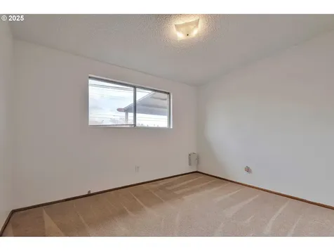 18336 NE Glisan Street Portland OR 97230