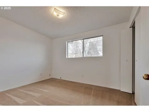 18336 NE Glisan Street Portland OR 97230