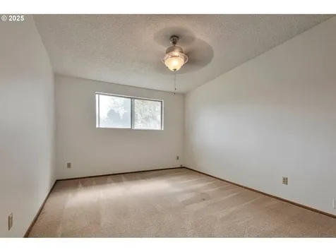 18336 NE Glisan Street Portland OR 97230