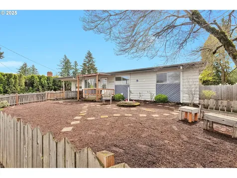 18336 NE Glisan Street Portland OR 97230