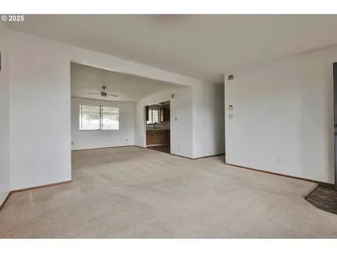 18336 NE Glisan Street Portland OR 97230