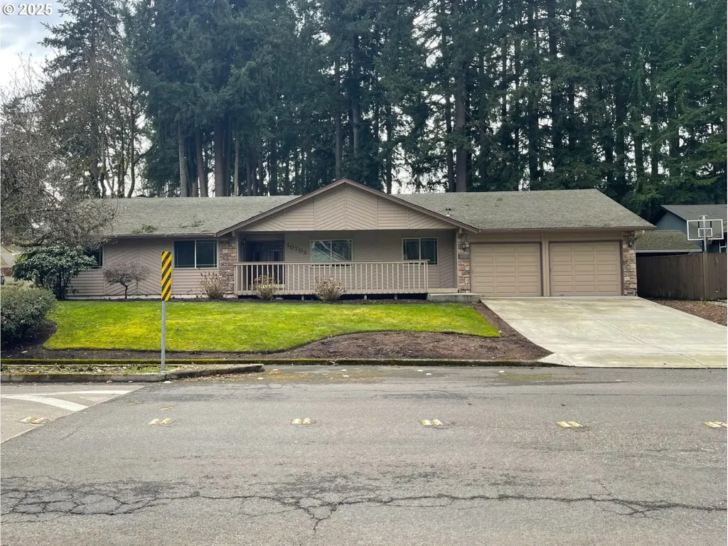 10702 NE Sherwood Drive Vancouver WA 98686