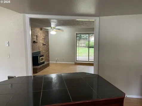 10702 NE Sherwood Drive Vancouver WA 98686