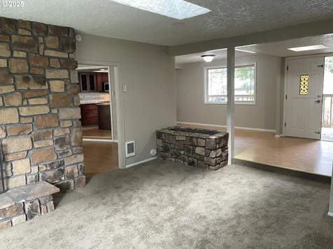 10702 NE Sherwood Drive Vancouver WA 98686