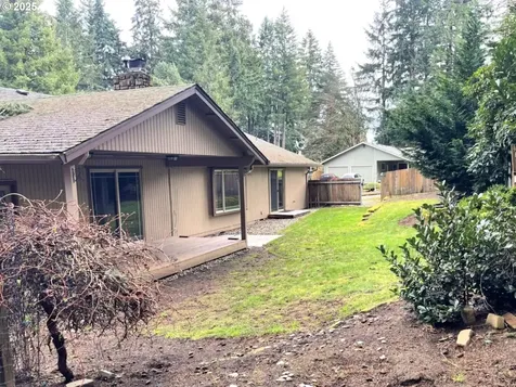 10702 NE Sherwood Drive Vancouver WA 98686