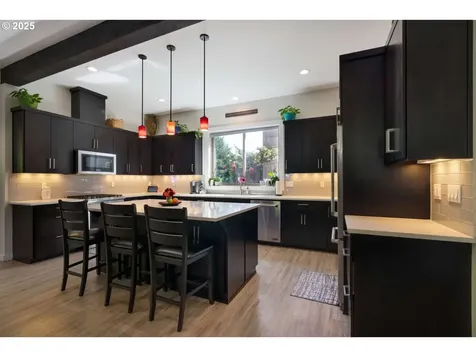 10641 SW Ponderosa Lane Tualatin OR 97062