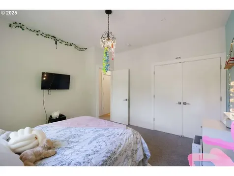 10641 SW Ponderosa Lane Tualatin OR 97062