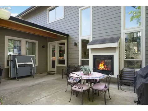 10641 SW Ponderosa Lane Tualatin OR 97062