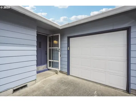 1635 SW 22nd Street Troutdale OR 97060
