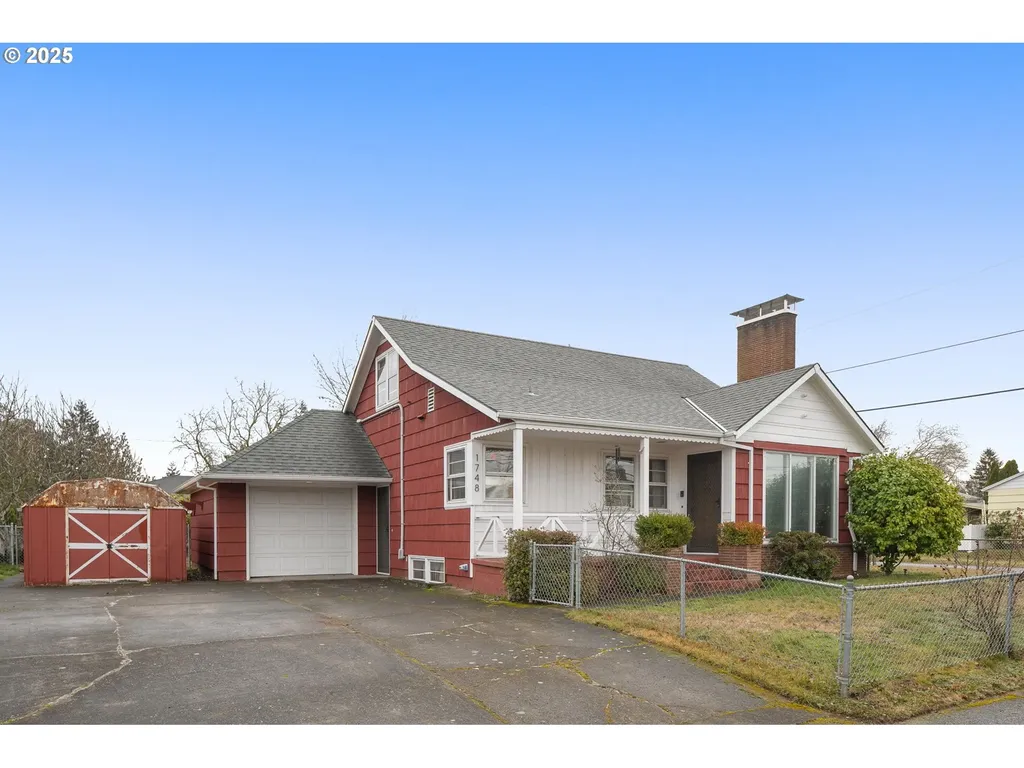 1748 SE 92nd Avenue Portland OR 97216
