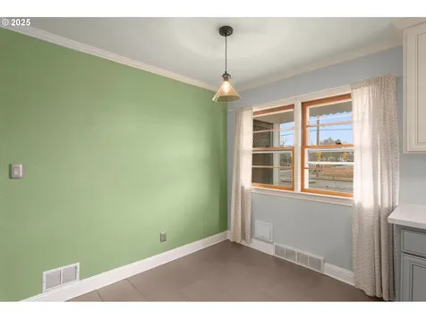 1748 SE 92nd Avenue Portland OR 97216