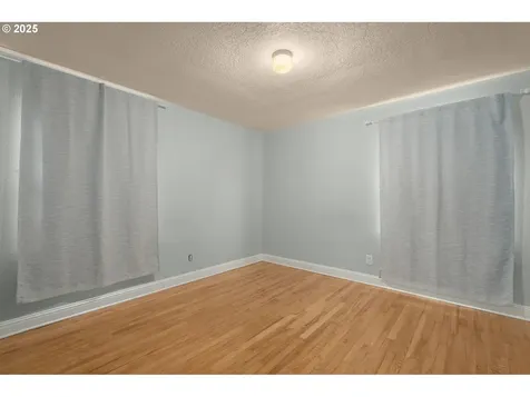1748 SE 92nd Avenue Portland OR 97216
