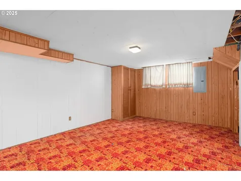 1748 SE 92nd Avenue Portland OR 97216