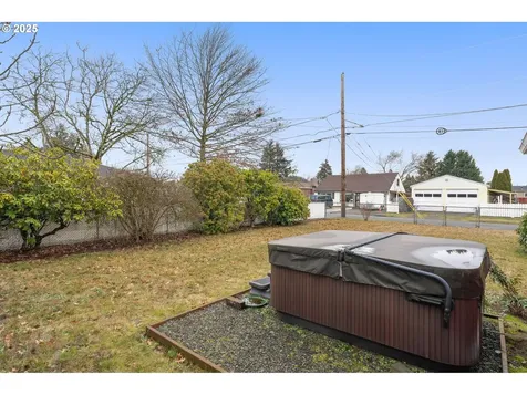 1748 SE 92nd Avenue Portland OR 97216