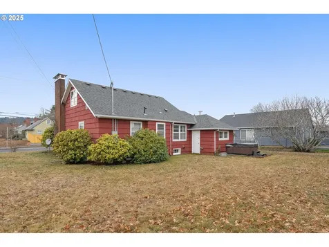 1748 SE 92nd Avenue Portland OR 97216