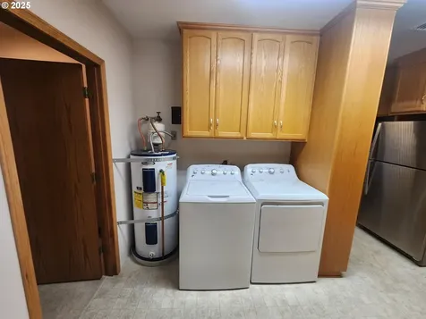 1880 Linnell Avenue Roseburg OR 97471