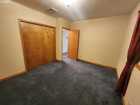 1880 Linnell Avenue Roseburg OR 97471