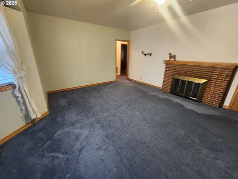 1880 Linnell Avenue Roseburg OR 97471