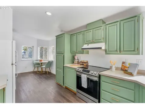 11 Second Street Carson WA 98610