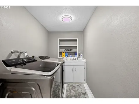 30142 S Meadowbrook Lane Molalla OR 97038