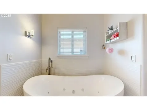 861 Jodee Lane Brookings OR 97415
