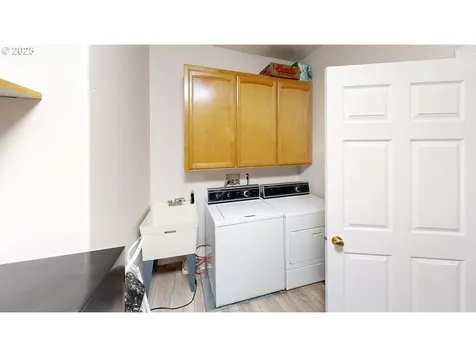 861 Jodee Lane Brookings OR 97415