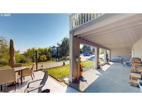 861 Jodee Lane Brookings OR 97415