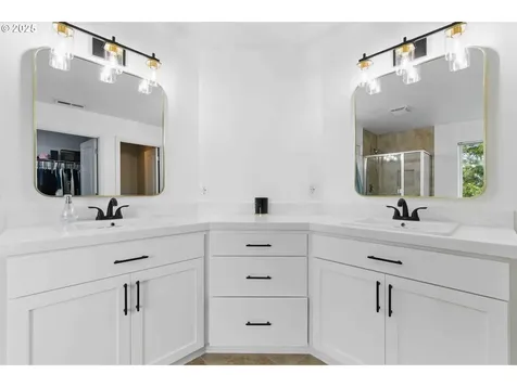 5410 NE 51st Circle Vancouver WA 98661