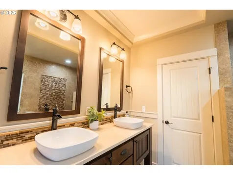 5559 SW Norris Terrace Beaverton OR 97007