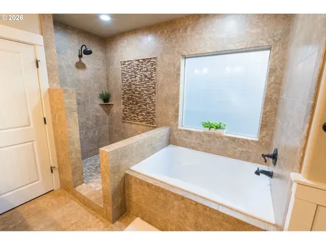 5559 SW Norris Terrace Beaverton OR 97007