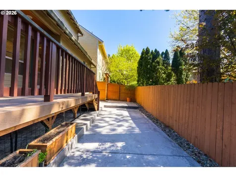 5559 SW Norris Terrace Beaverton OR 97007