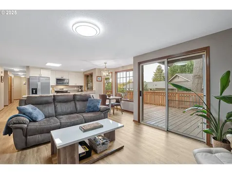 20168 SW Tillamook Court Tualatin OR 97062