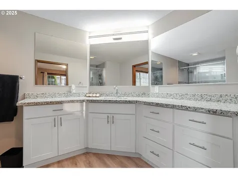 20168 SW Tillamook Court Tualatin OR 97062