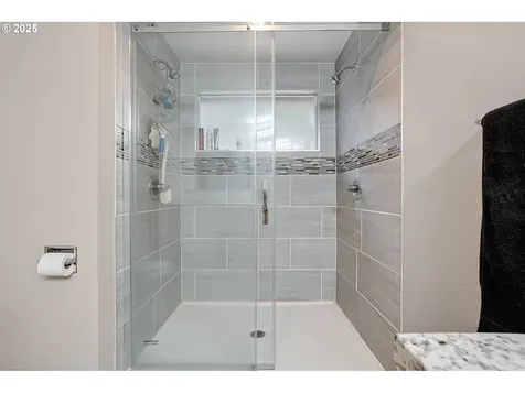 20168 SW Tillamook Court Tualatin OR 97062