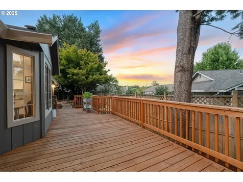 20168 SW Tillamook Court Tualatin OR 97062