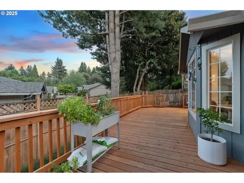 20168 SW Tillamook Court Tualatin OR 97062