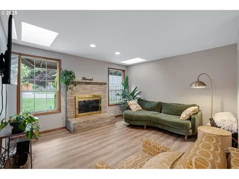20168 SW Tillamook Court Tualatin OR 97062