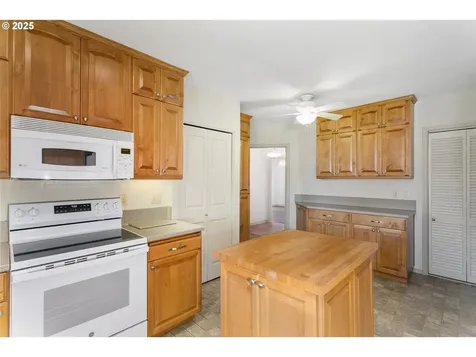 846 C Street Washougal WA 98671