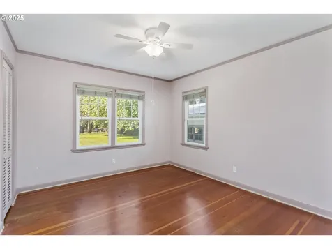 846 C Street Washougal WA 98671