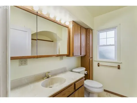 846 C Street Washougal WA 98671