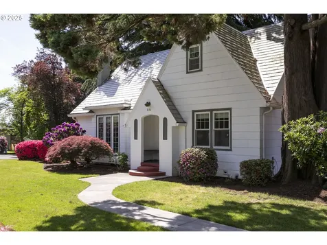 846 C Street Washougal WA 98671