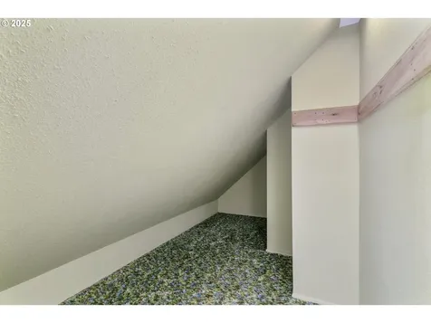 846 C Street Washougal WA 98671