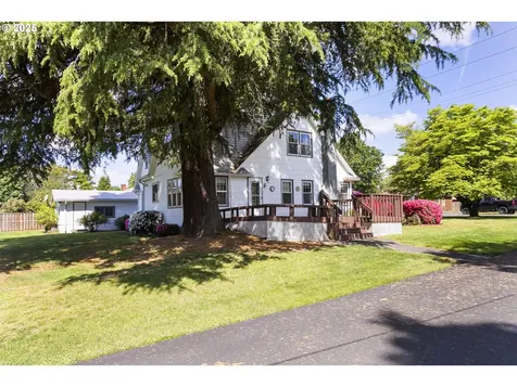846 C Street Washougal WA 98671