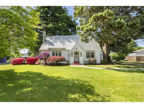 846 C Street Washougal WA 98671