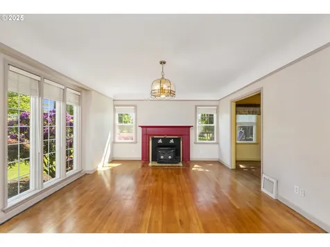 846 C Street Washougal WA 98671