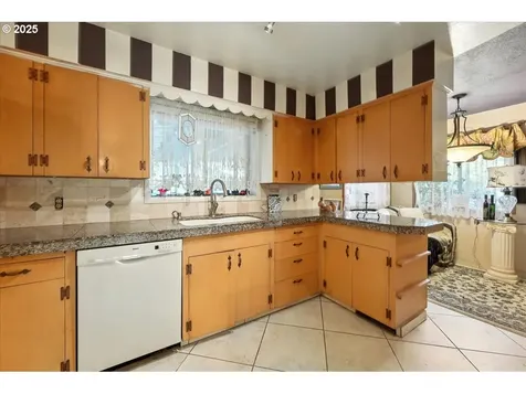 4315 NE 112th Avenue Portland OR 97220