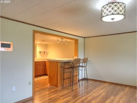 13631 NE Klickitat Court Portland OR 97230