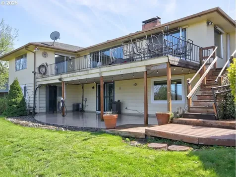 13631 NE Klickitat Court Portland OR 97230